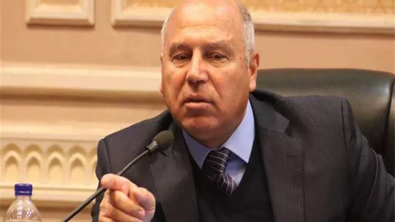 كامل الوزير يصدر قرار صارم يطبق اجبارياً بهيئة  سكك حديد مصر وبشري سارة لهؤلاء  ماذا قرر وزير النقل ؟