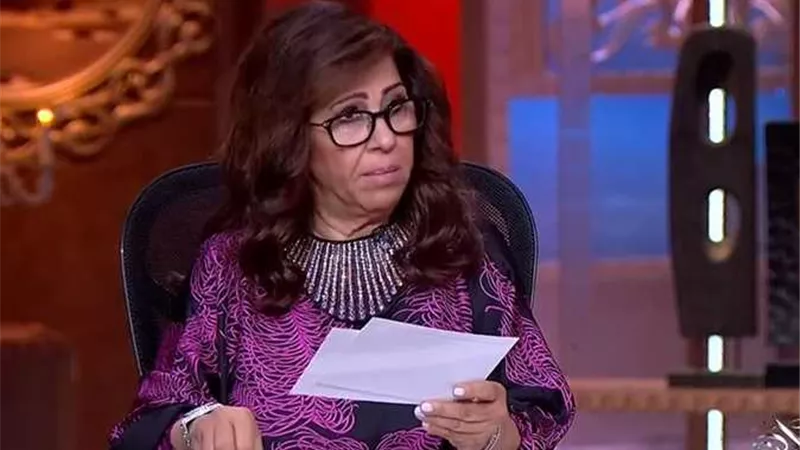  توقعات ليلى عبد اللطيف تثير الجدل من جديد بعد تحقق تنبؤاتها بحــرائـق كاليفورنيا وحزام النار هل تقترب هذه البلاد من فاجعة تـهدد الأرواح والممتلكات؟