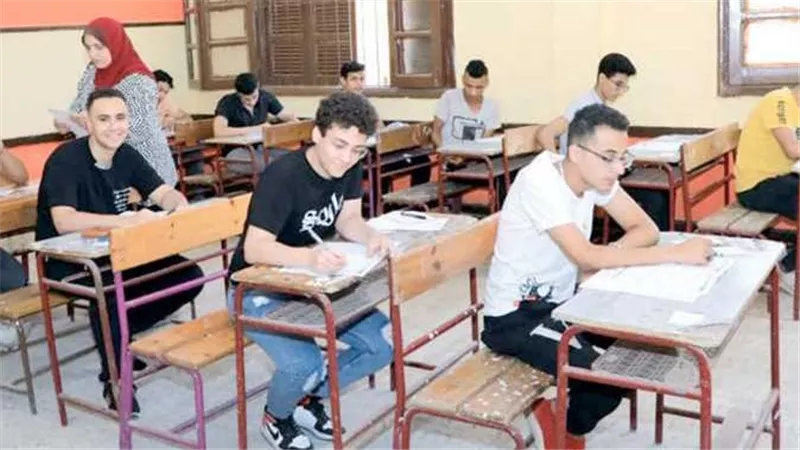  التعليم يكشف مستوى ونظام امتحانات نهايه العام لطلاب الثانوية العامة 2025