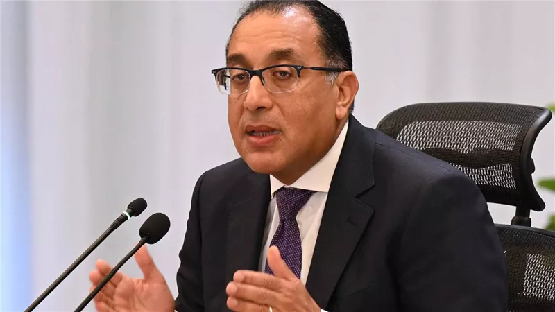 الحكومة تصدر قرار جديد بزيادة المنح لهذة الفئــه إلي 1500 جنيه