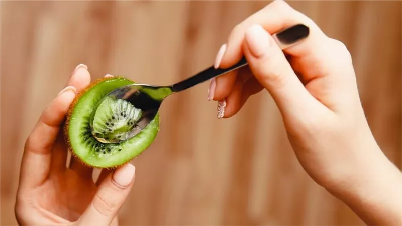 فاكهة عليك تناولها كل صباح بيها هتتخلص من الامساك وكل مشاكل الجهاز الهضمي دون ادوية