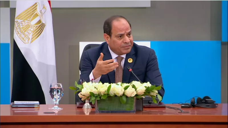 هدايا الرئيس السيسي في ثورة يناير 2025 : قرارت تاريخية تسعد المواطنين أبرزها تخفيضات أسعار السلع وإجراءات حاسمة تتخذ لاول مرة شاهد ماذا قال؟