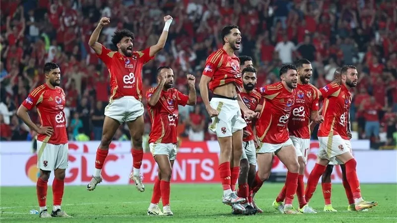 السولية والشناوى ومعلول وربيعة والشحات...قرار جديد من محمد رمضان يهز القلعة الحمراء ويصدم تلك اللاعيبة