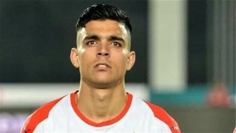 شاهد: بن شرقي يصل القاهرة وإعلان الصفقة بعد ساعات 