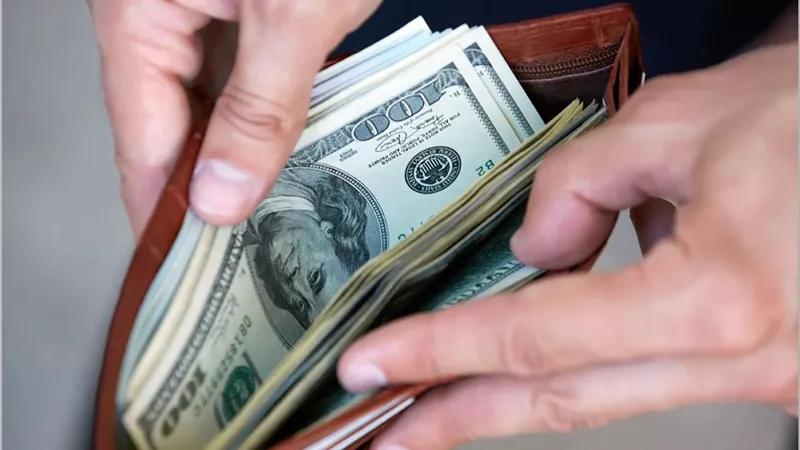 استثمار مبهر يصنع مليونيرًا جديدًا كل 6 دقائق | اكتشف السر وراء الطفرة المفاجئة وكيف تحقق ثروة هائلة من هذا الاستثمار القوي