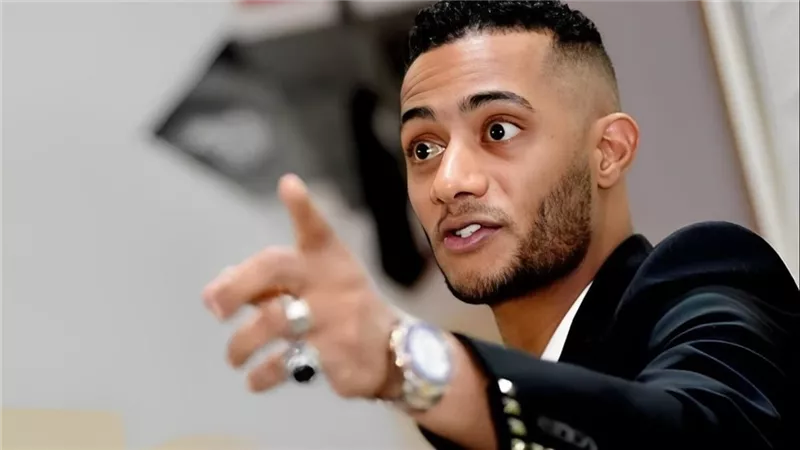 محمد رمضان يوقف حفله بالساحل الشمالي بعد انفجار يودي بحياة عامل ويصيب 6 آخرين