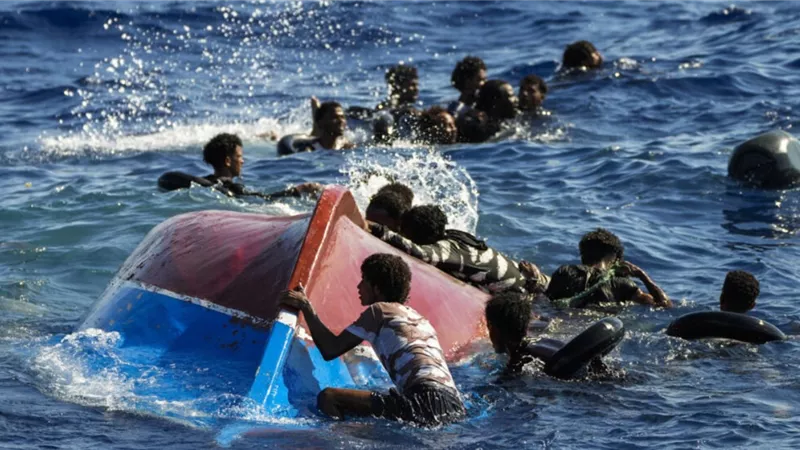 نبأ  يهز  قلوب الأقباط : غرق ٧ قبطيات بأولادهم وانباء عن أقباط مفقودين بالبحر أثناء رحلة هجرة لأمريكا  إعلامي مصري يكشف تفاصيل محزنه 