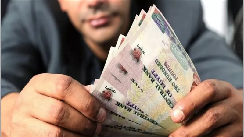 بدل ما تشيل فلوسك في البيت بنك القاهرة بيقدملك شهادات ادخار وبعائد بيوصل لـ 27%.. أقل حاجة علشان تشتريها 1000 جنيه | التفاصيل