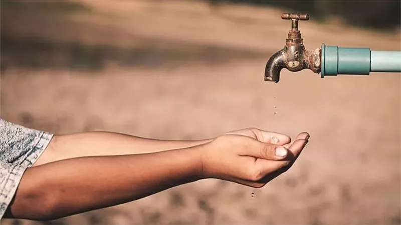 قطع المياه غدا لمدة تصل إلى 10 ساعات متواصلة عن عدة مناطق حيوية بهذه المحافظه 