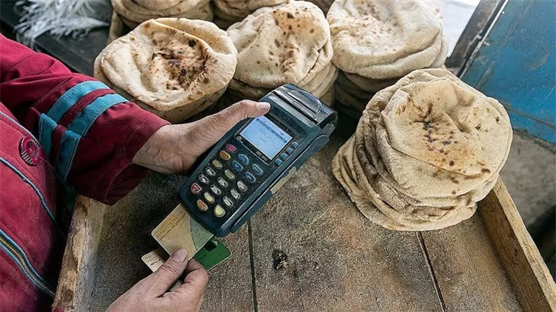 حملات الداخلية المكثفة تكشف تلاعبات المخابز المدعمة وتمنع تسريب الخبز إلى السوق السوداء