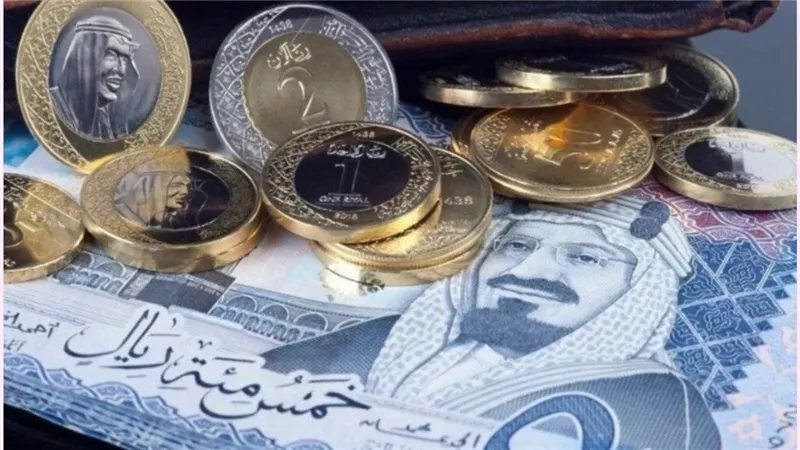 عملة المملكة تقفز بالسوق السوداء الآن.. سعر الريال السعودي اليوم 22-2-2025 في البنوك المصرية والموازي