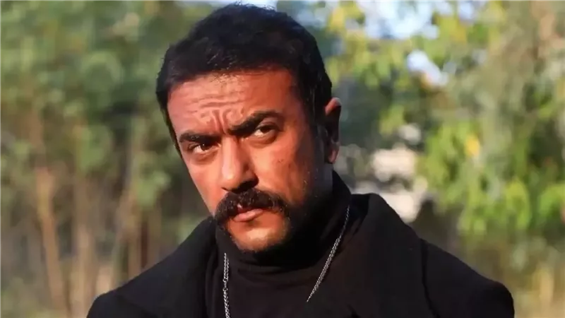 خدوا بالكم مش أنا.. أحمد العوضي يحذر جمهوره من عملية نصب خطيرة باسمه ما القصة ؟