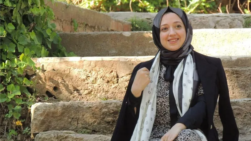 مفاجآت جديدة تكشف عنها والدة 