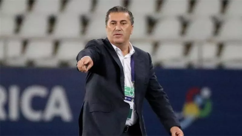 قبل لقاء القمة بأيام مدرب الزمالك يتخذ ٣ قرارات صارمة يفاجئ به الجميع وتلك هى استعداداته للمباراة