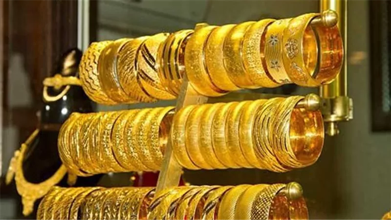 عيار 21 بدون مصنعية يسجل رقماً جديداً .. أسعار الذهب اليوم الثلاثاء 4 مارس 2025 وسعر الجنيه الذهب فاق الحدود وتحرك جديد يضرب السبائك الجرام بكام؟