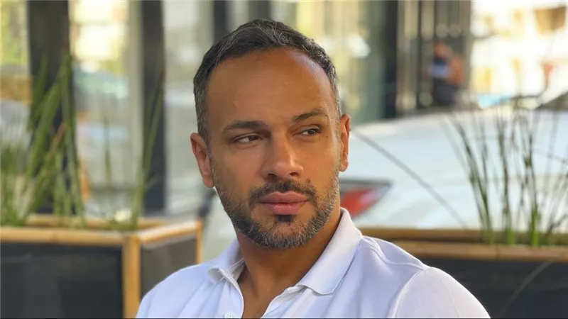 ممكن اتجوز واحدة 