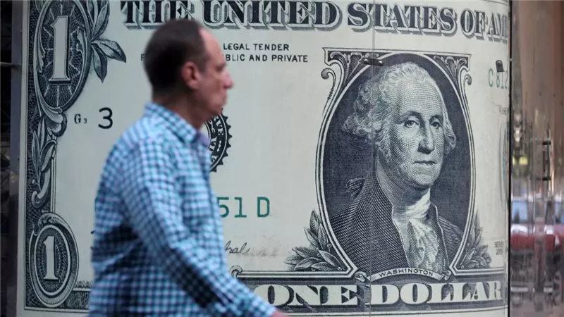 تحرك سعر الدولار في البنوك الحكومية والخاصة اليوم الاربعاء 12 مارس 2025 هل شهد تغيرات جديدة في السوق السوداء ؟ 