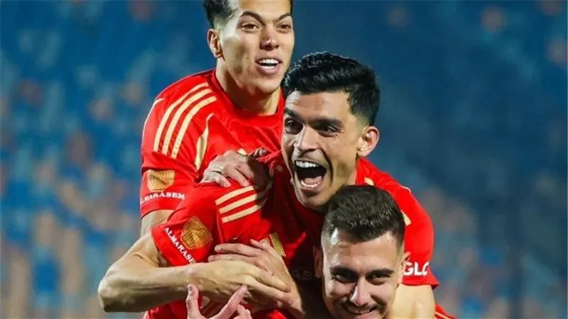 بن شرقي ومحمود بن تايج ينضمان إلى المنتخب المغربي لمواجهة المنتخب المصرى 