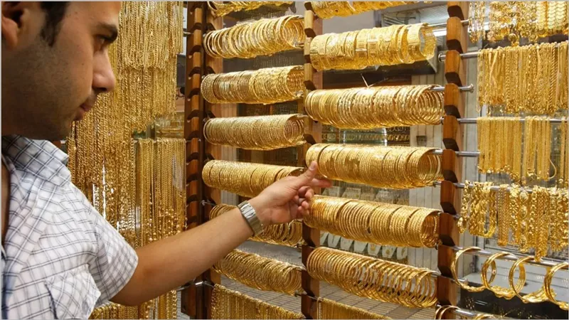 سعر الذهب اليوم في مصر 27 مارس 2025.. عيار 21 يتخطى 4,250 جنيهًا والجنيه الذهب فوق 34 ألف قبل عيد الفطر