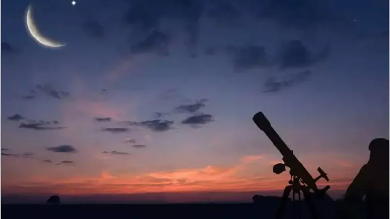 العيد الأحد ولا الاثنين؟ جدل فلكي كبير حول هلال شوال.. ومعهد البحوث يحسم الجدل رسميًا: حساباتنا قطعية ودقيقة 100%