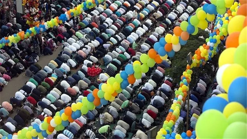 رسميا في أول دولة إسلامية غير عربية تفاجئ الجميع بالإعلان عن موعد أول أيام عيد الفطر 2025