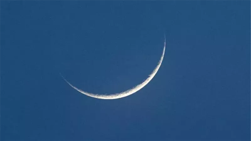 هل تكون مصر هي الدولة الثانية؟.. أول دولة تعلن عيد الفطر يوم الإثنين اعرف هي مين