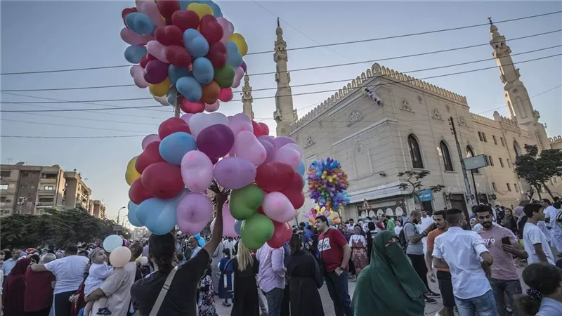 فلكيًا: موعد غرة شهر ذو الحجة 1446هـ وموعد وقفة عرفات وعيد الأضحى 2025 في مصر والعالم العربي
