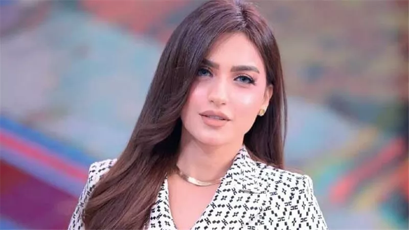 بعد انتقال زيزو وبن شرقي .. ياسمين عز تواصل تعليقاتها الساخرة عن انتقالات لاعبي الزمالك للأهلي وتقدم هذه النصائح لزوجات الزملكاوية | ماذا قالت؟
