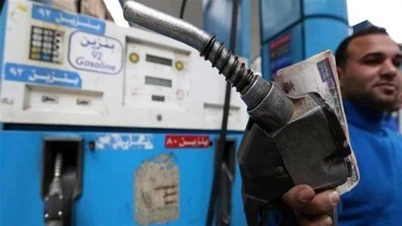 «اللترُ لبنزين 80 يتخطى 15 جنيهًا اليوم».. الحكومة ترفع أسعار البنزين والسولار والبوتاجاز رسميًا وتكشف موعد المراجعة المقبلة