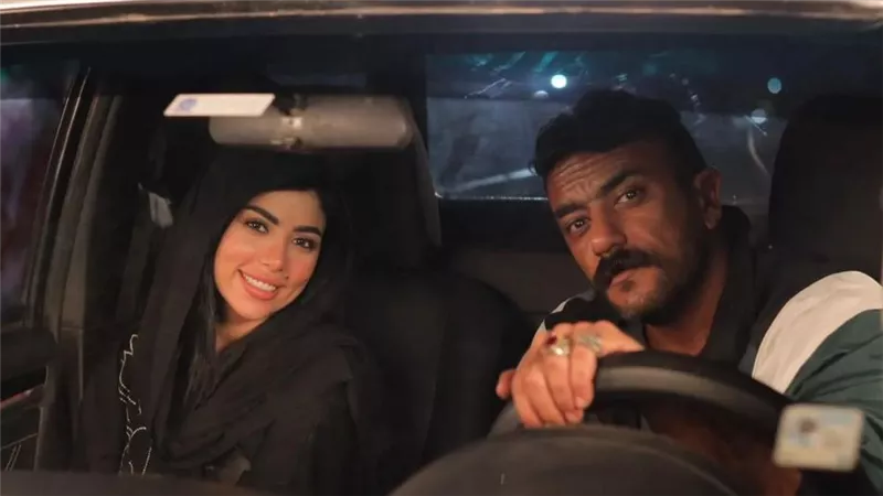بتصريحات غير متوقعة .. أحمد العوضي يفاجئ كارولين عزمي على الهواء