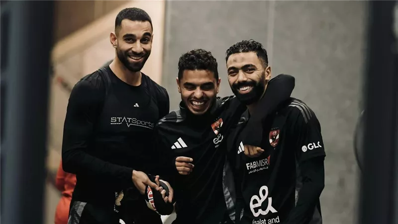 نجم الأهلي متهم بتحرير شيكات بدون رصيد.. من هو وماذا سيتم معه الفترة المقبلة؟