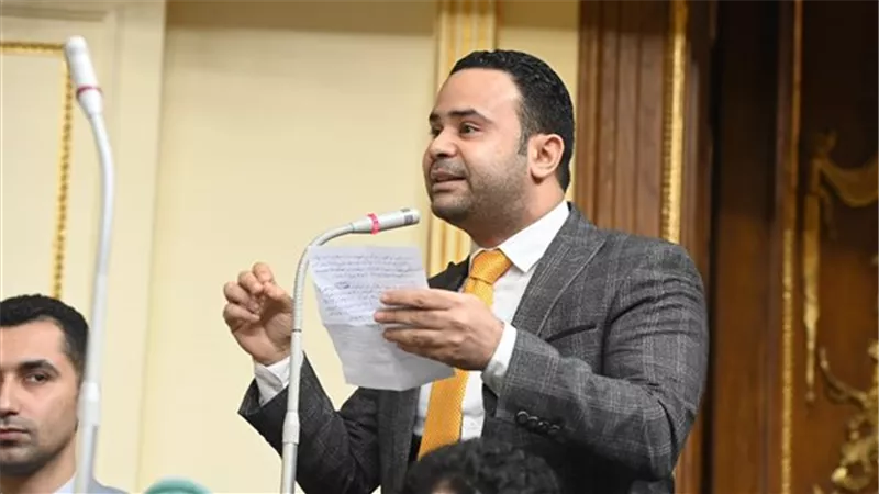 غضب جديد في الشارع المصري : النائب محمود بدر يكشف جريمة هتــ،ـك عـــرض تهز شبين القناطر ماذا فعل الغفير مع الطفلة مريم في إحدي المدارس؟