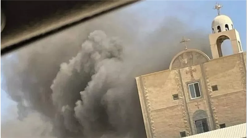  الداخلية تعلن سبب حــــريق  كنيسة مارجرجس للأقباط الأرثوذكس بقنا  وتقرير المعمل الجنائي يكشف مفاجأة ماذا وجدوا بكاميرات الكنيسة لحظة اندلاع الحـــــ،ـريق حصل إية؟