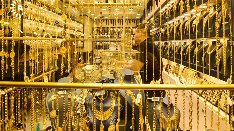 نزل 400 جنيه مرة واحده .. أسعار الذهب تتراجع بشكل مفاجئ وسط توقعات بارتفاعات تاريخية وقرارات اقتصادية وسعر عيار 21 يسجل رقماً جديداً يشعل الاسواق الان