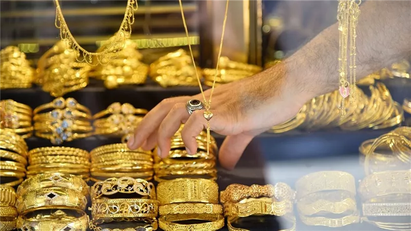 عيار 21 يهبط لأدنى مستوى .. هبوط غير مسبوق في أسعار الذهب بسبب الأنباء الدولية محللون يتوقعون مزيدًا من الانخفاض بهذا التوقيت هل حان وقت الشراء؟