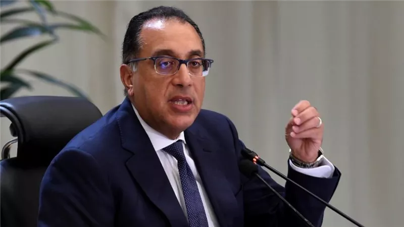 بعد بلاغات الأعطال المفاجئة.. مدبولي يكشف الحقيقة الكاملة عن أزمة البنزين ويطالب المواطنين بتحرك عاجل
