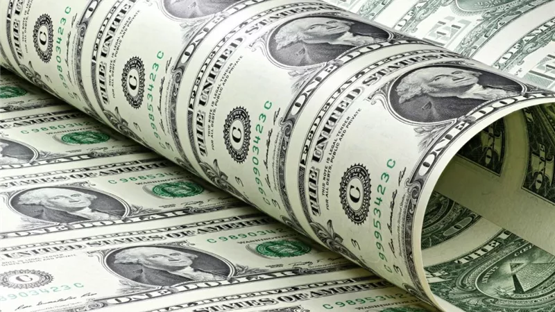 استقرار العمله الخضراء .. سعر الدولار مقابل الجنيه المصري اليوم الجمعه 9 مايو 2025 بعد انخفاضه بـ 7 بنوك