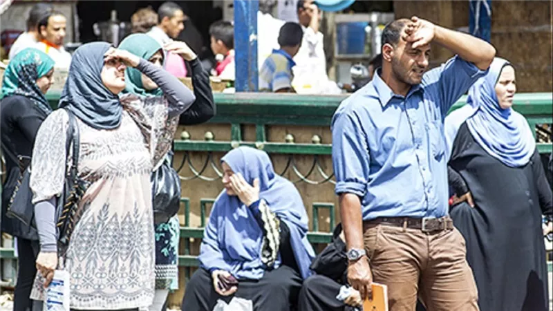 «حر ولعة».. تحذير عاجل من هيئة الأرصاد: موجة حر شديدة تضرب مصر ودرجات الحرارة تتجاوز 43 درجة في بعض المحافظات