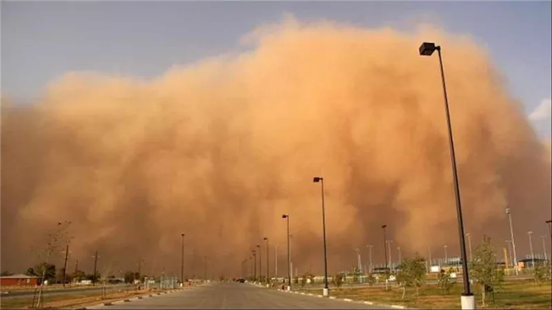 الارصاد تعلن حالة الطقس غدا السبت .. عواصف ورياح ترابية وهبوط أمطار في هذه المناطق