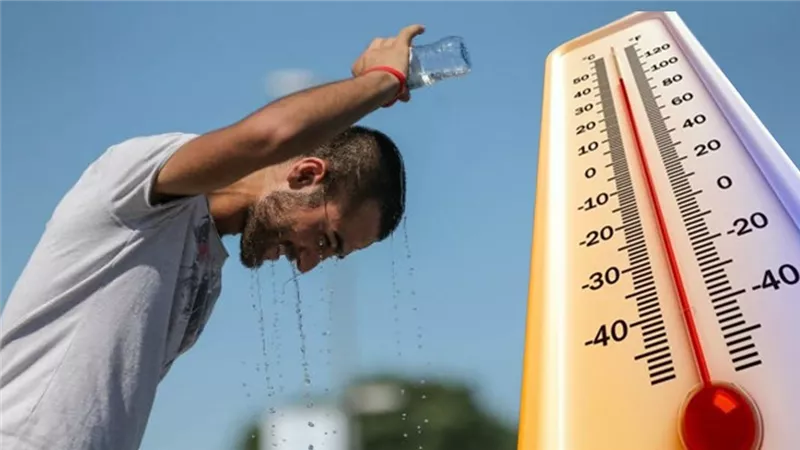 الحر مش طبيعي.. حالة الطقس اليوم الأحد 15 يونيو 2025 تضرب هذه المحافظة بـ 43 درجة وتحذير عاجل من الارصاد – اعرف توقعات الحرارة في محافظتك