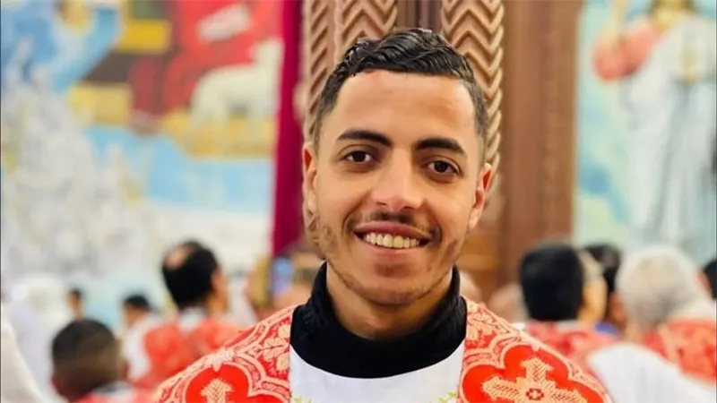 الموت يهز قلوب شعب الكنيسة .. نياحة الشماس عماد عطا في حادث مأساوي بالقاهرة يثير موجة حزن واسعة في دير بياض 