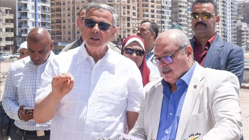 محافظة الإسكندرية تنتفض ضد العشوائية والتسيب والمخالفات وتقوم بإجراء عاجل ضد هؤلاء.. المحافظ استجاب ليكم يا أجدع ناس