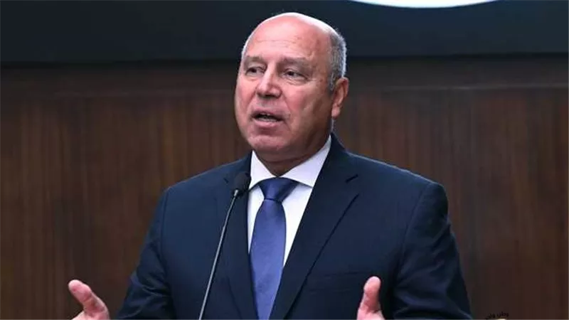كامل الوزير يصدر قرار جديد بشأن الطريق الإقليمي تنفيذا لتوجيهات الرئيس السيسي 