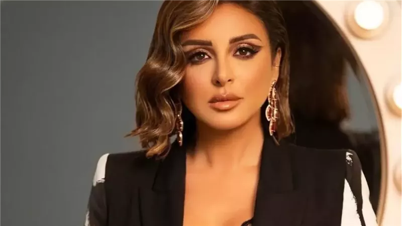 الاعلامى محمود سعد يكشف اخر تطورات حالة الفنانة انغام الصحية