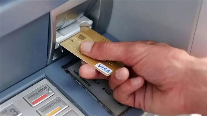 المالية: صرف مرتبات سبتمبر 24 سبتمبر والمتأخرات 8 و9 و10 وأماكن السحب دون رسوم