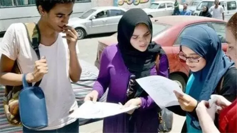 تنسيق الجامعات الأهلية 2025.. كليات القمة تقبل مجاميع أقل من العام الماضي ومؤشرات الحد الأدني والقبول بكليات الطب والهندسة