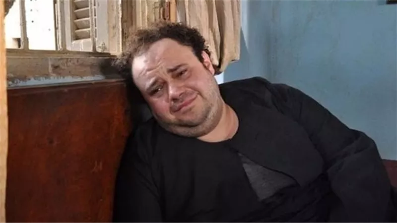 وفاة شقيقة مسلسل سيد الناس مدحت تيخا وما كتبه ابكى الجمهور وجعل الجميع يتعاطف معه