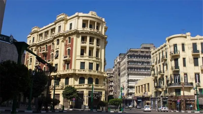 مصطفى مدبولي يتحدث عن وسط البلد وما يجري فيها في الوقت الحالي