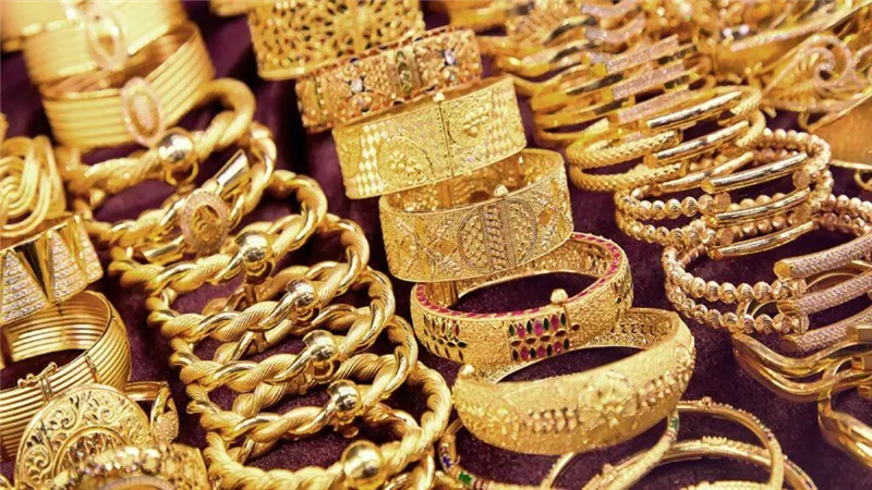 «للمقبلين على الزفاف».. سعر الذهب اليوم الأربعاء 9-7-2025 يفاجئ العرسان وعيار 21 يسجل رقم جديد بعد ارتفاع ملحوظ – الجرام وصل كام؟