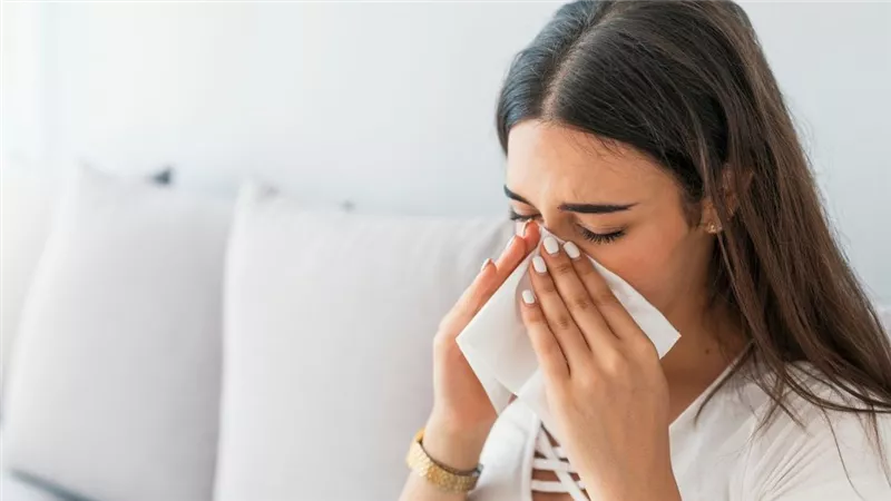 10 نصائح ذهبيه لكل أم لحمايه أفراد أسرتها من الانفلونزا الموسميه.. أكتوبر موسم الحساسيه